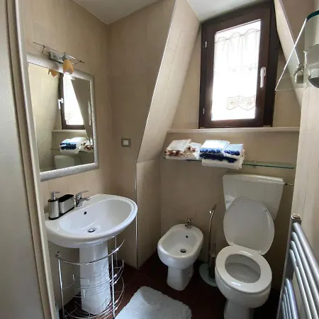 Deluxe Loft Apartment *